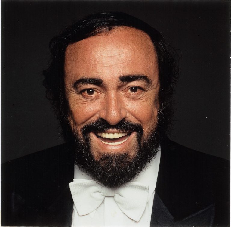 FamousPeopleFacts - Luciano Pavarotti