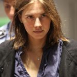 FamousPeopleFacts - Amanda Knox