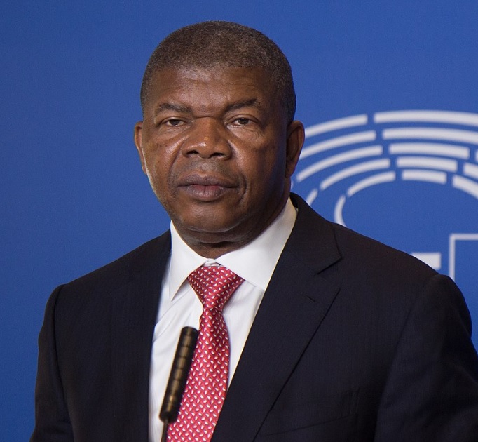 FamousPeopleFacts - Joao Lourenco