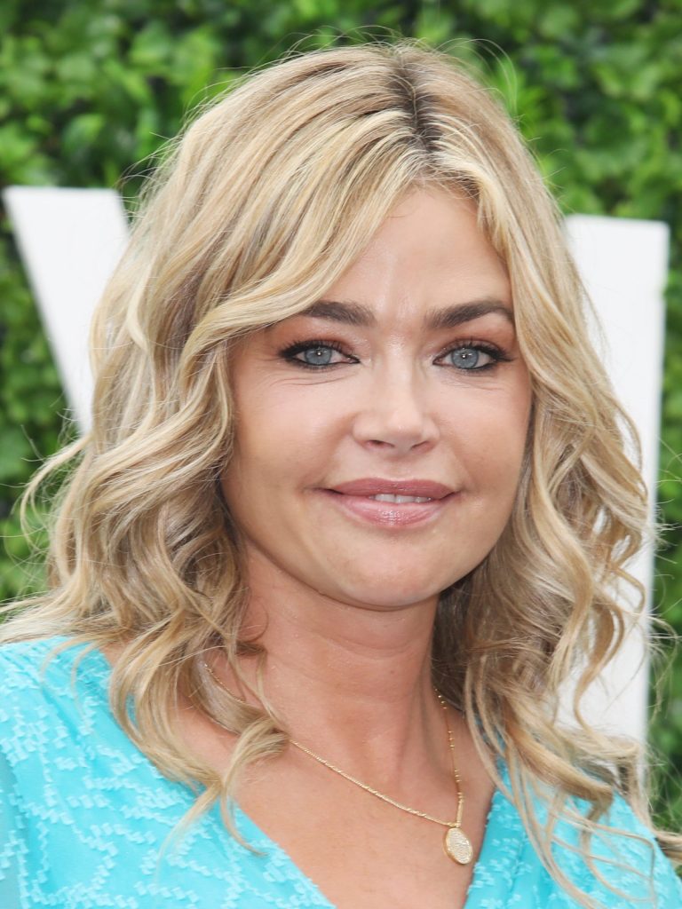 FamousPeopleFacts - Denise Richards