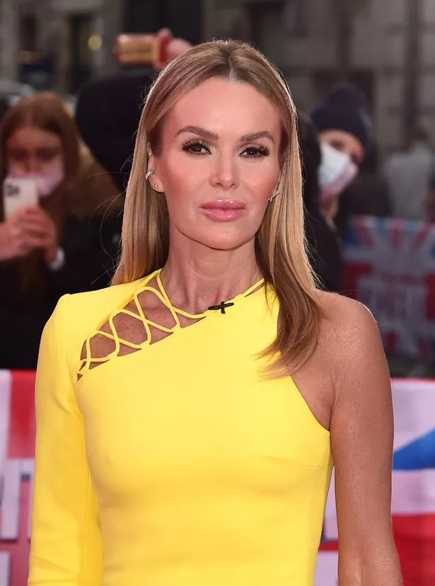 FamousPeopleFacts - Amanda Holden