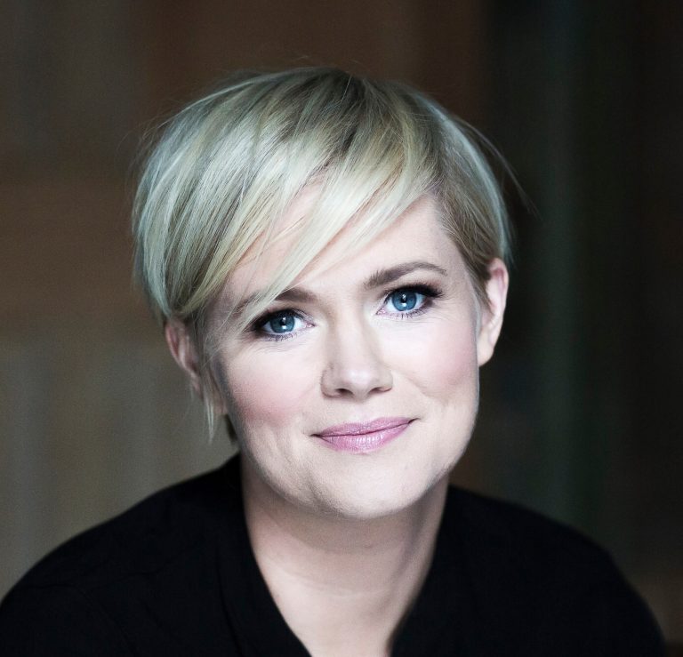 FamousPeopleFacts - Cecelia Ahern