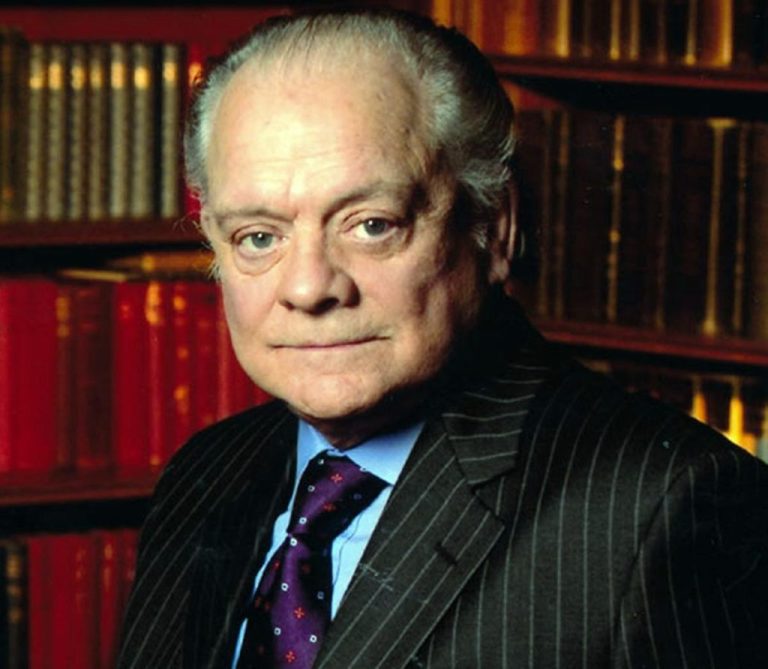 FamousPeopleFacts - David Jason