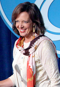 FamousPeopleFacts - Allison Janney