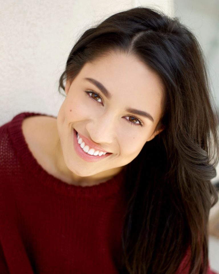 FamousPeopleFacts - Cassie Steele