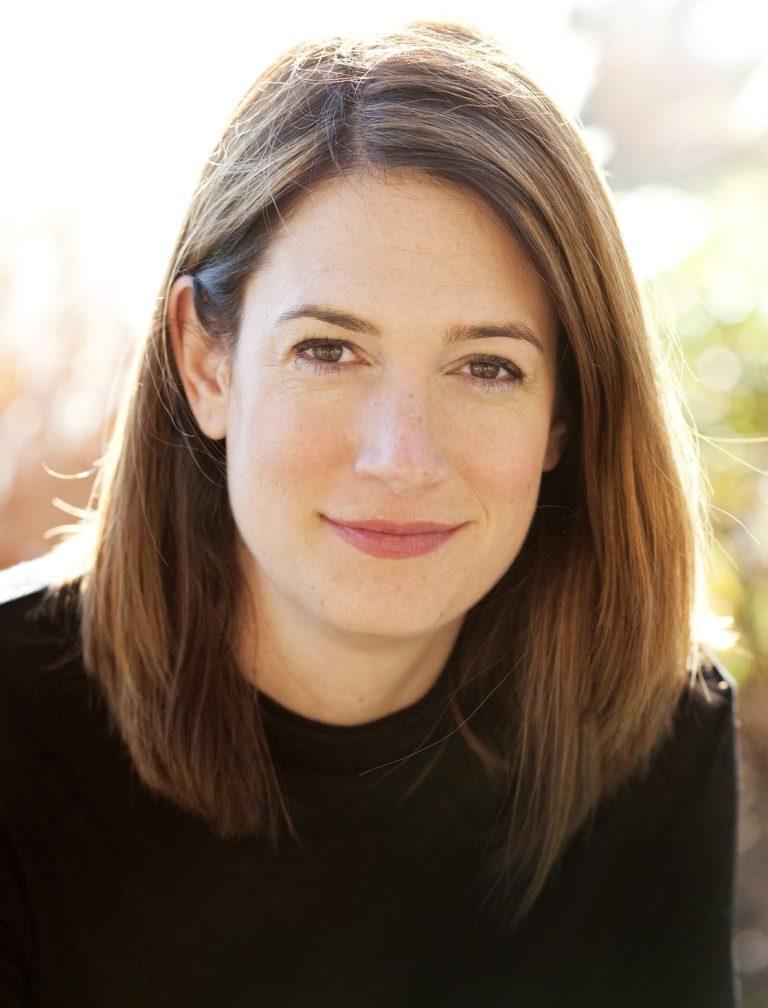 FamousPeopleFacts - Gillian Flynn