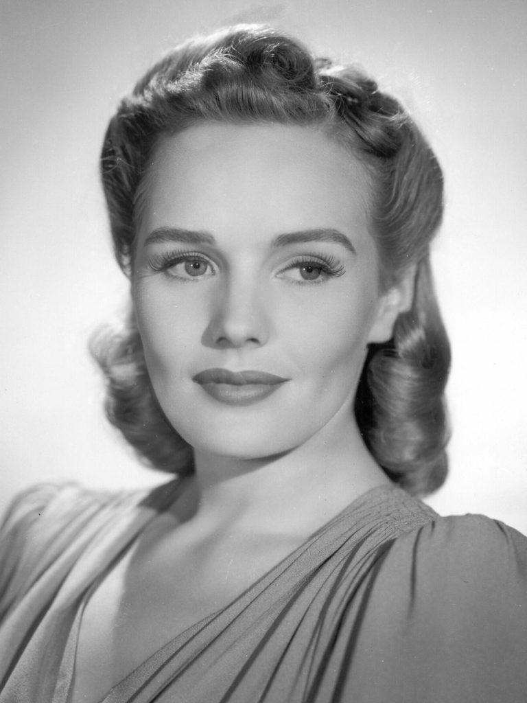 FamousPeopleFacts - Frances Farmer