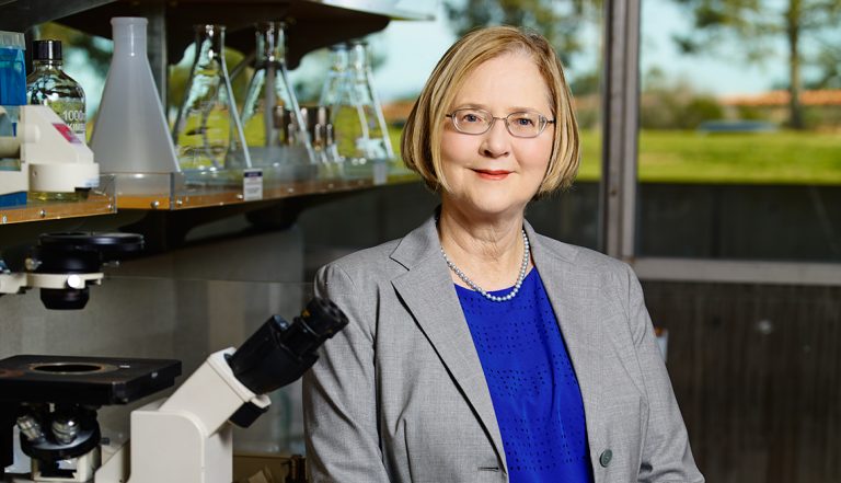 FamousPeopleFacts - Elizabeth Blackburn