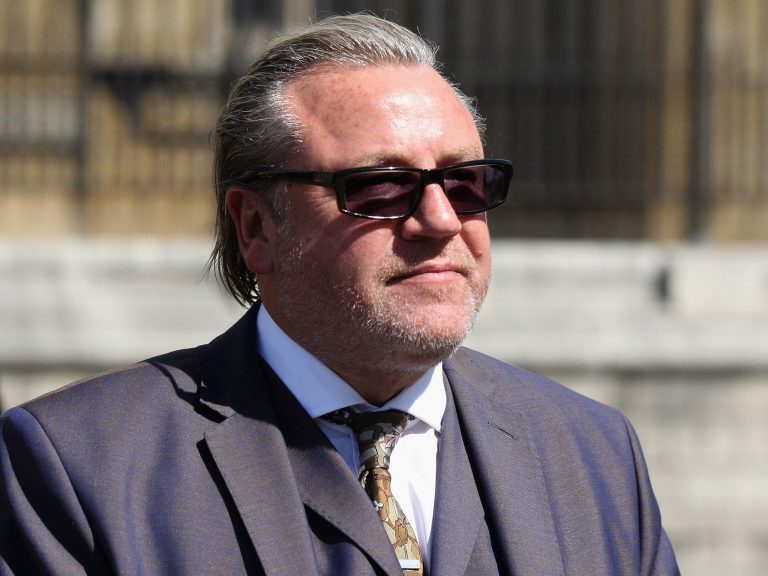 FamousPeopleFacts - Ray Winstone