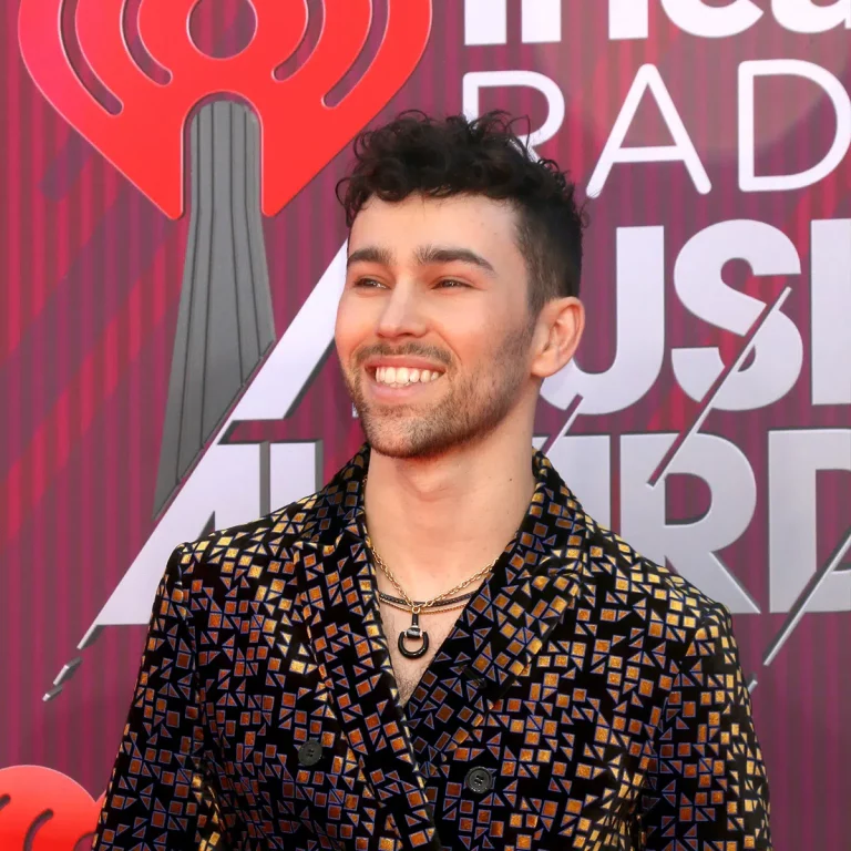 FamousPeopleFacts - Max Schneider