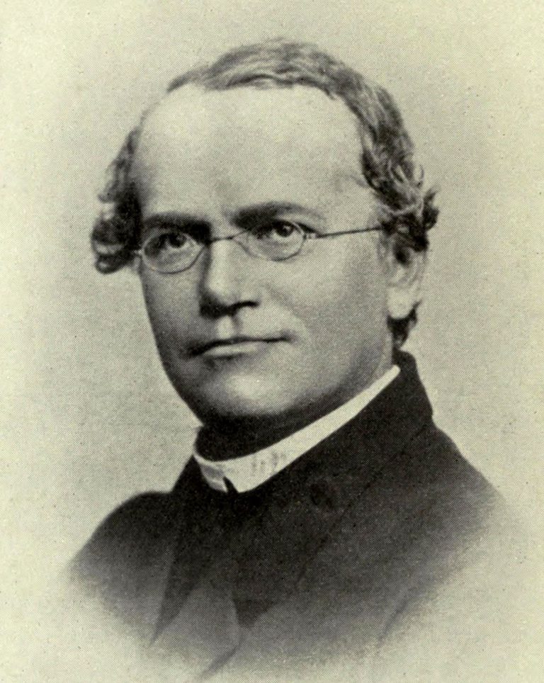 FamousPeopleFacts - Gregor Mendel