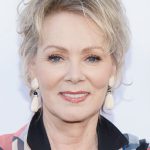 FamousPeopleFacts - Jean Smart