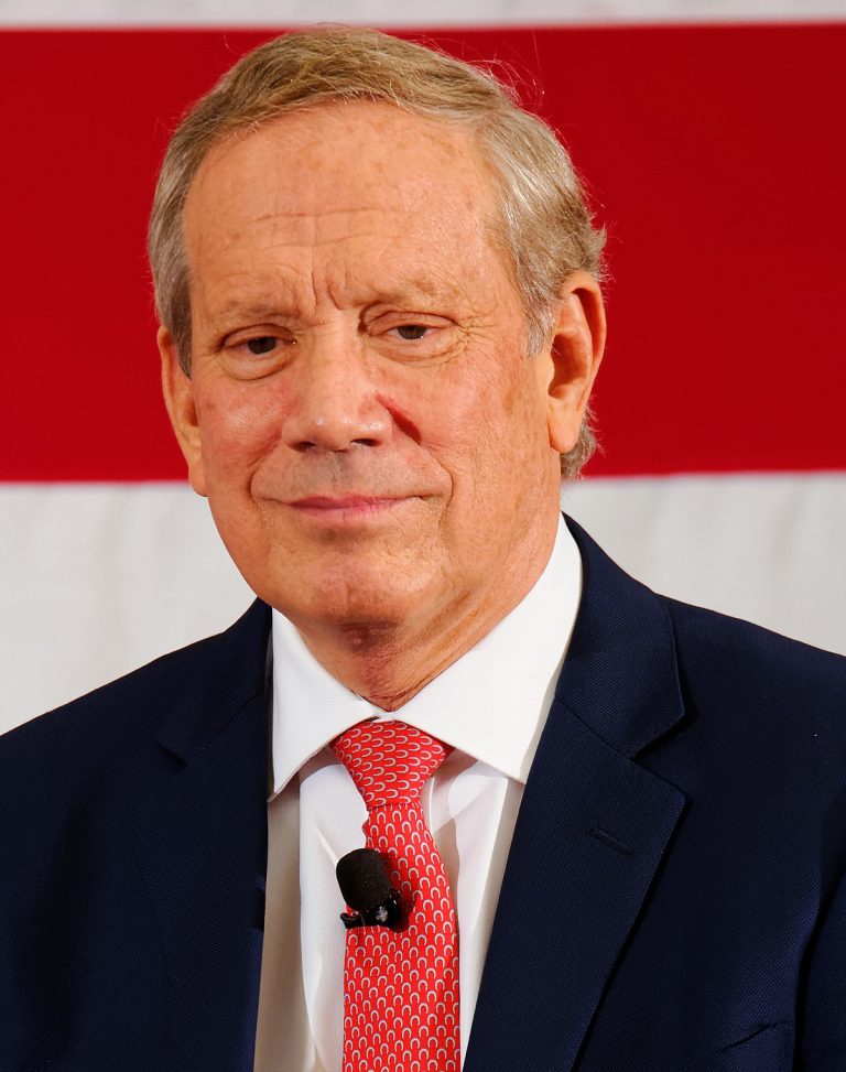 FamousPeopleFacts - George Pataki