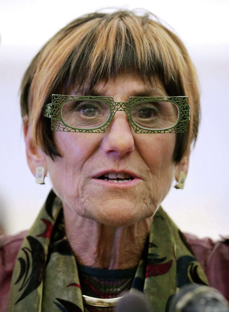 FamousPeopleFacts - Rosa DeLauro