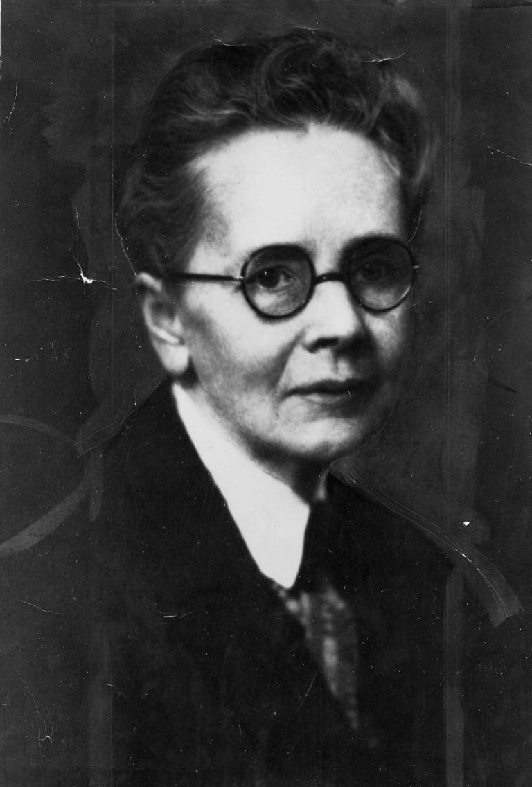 FamousPeopleFacts - Julia Morgan