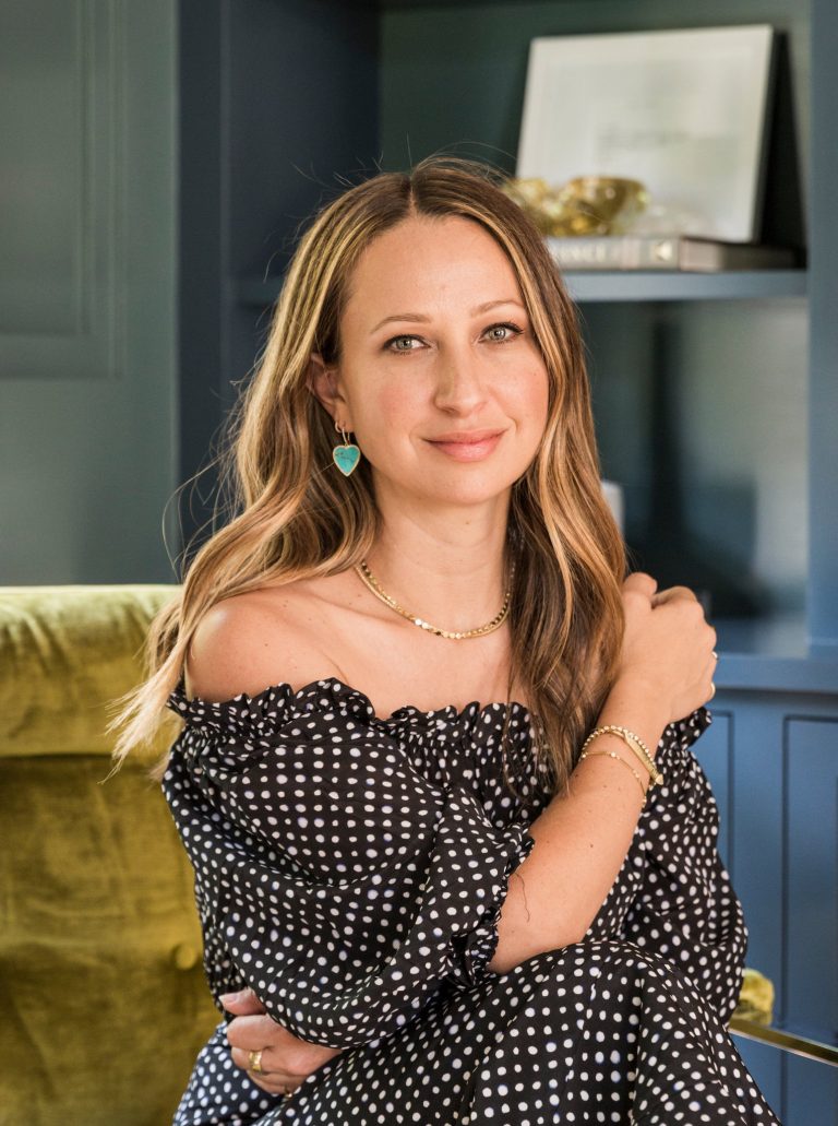 FamousPeopleFacts - Jennifer Meyer