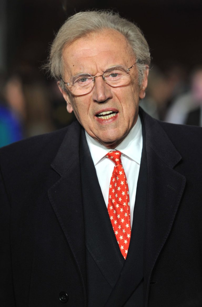 FamousPeopleFacts - David Frost