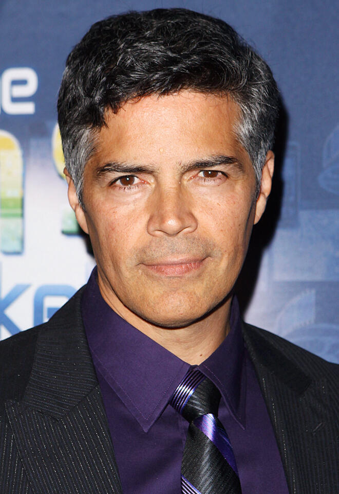 FamousPeopleFacts - Esai Morales