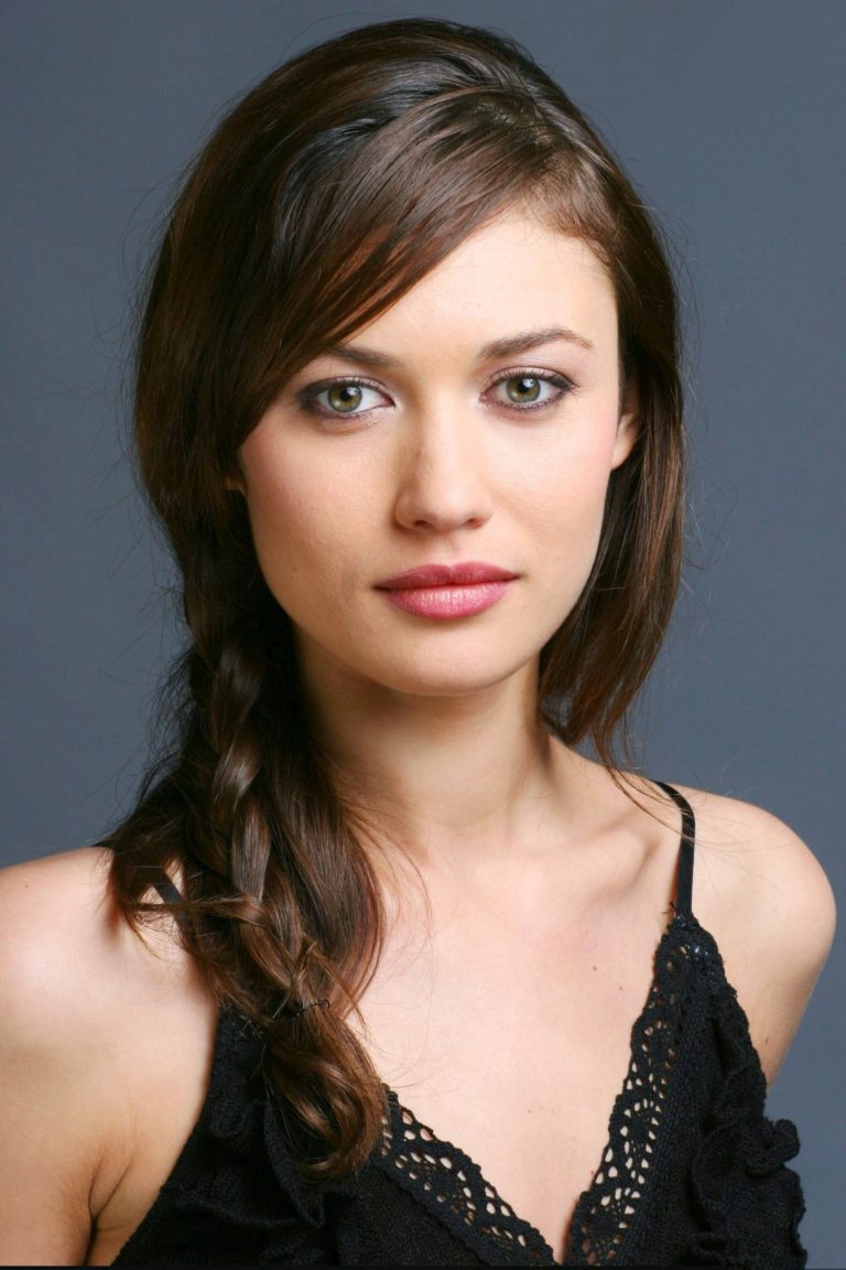 FamousPeopleFacts - Olga Kurylenko