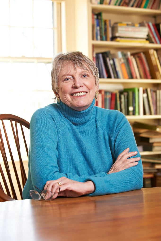 FamousPeopleFacts - Lois Lowry