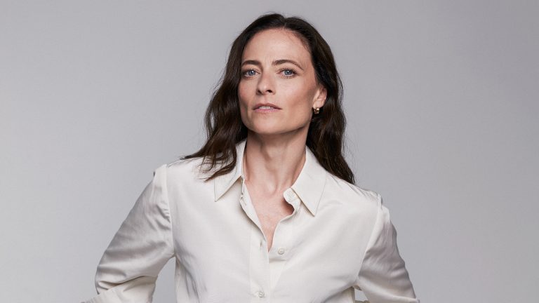 FamousPeopleFacts - Lara Pulver