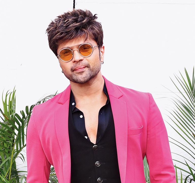 FamousPeopleFacts - Himesh Reshammiya