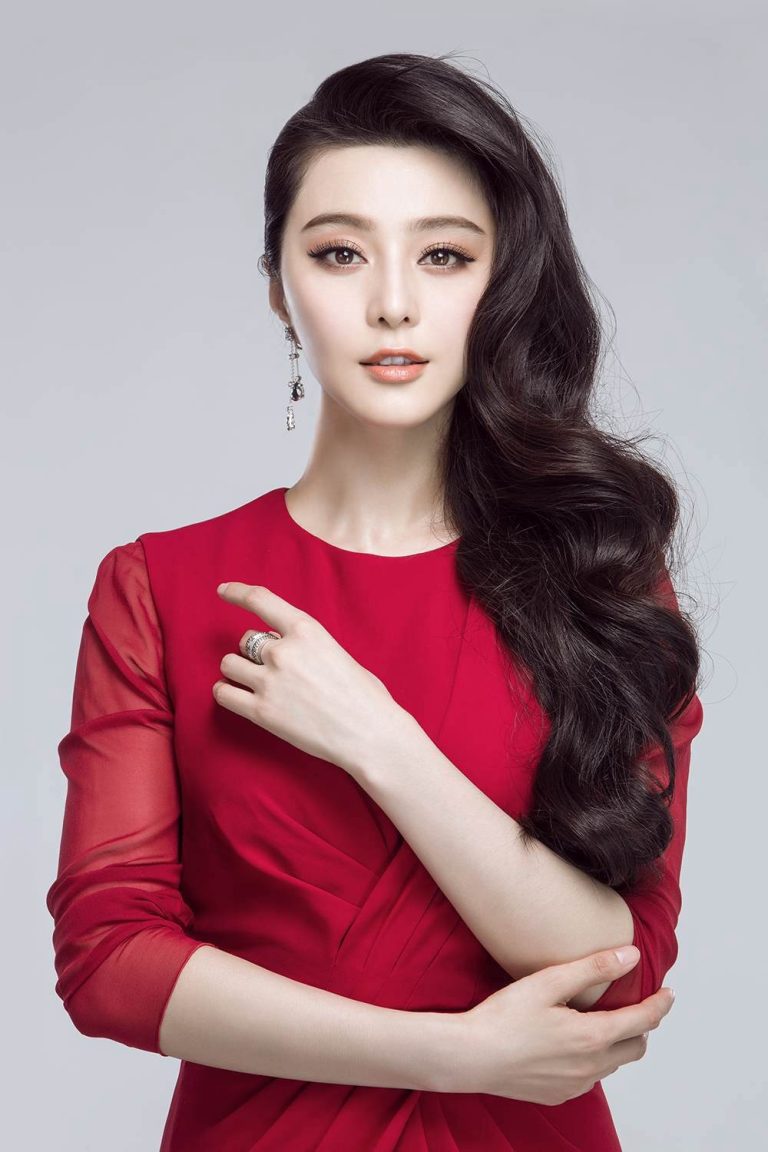 FamousPeopleFacts - Fan Bingbing