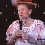 FamousPeopleFacts - Minnie Pearl