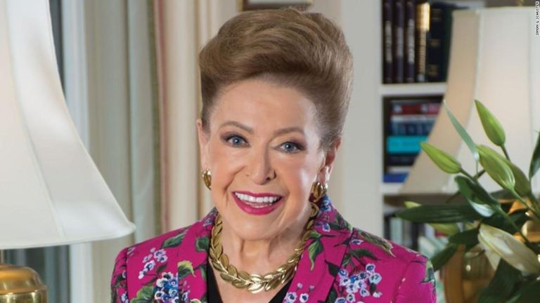 FamousPeopleFacts - Mary Higgins Clark