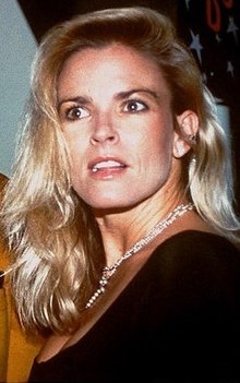 FamousPeopleFacts - Nicole Brown Simpson