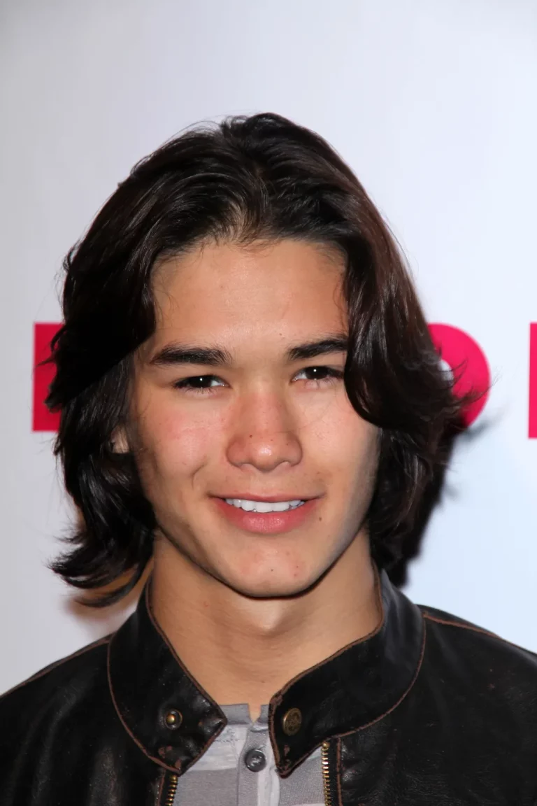 FamousPeopleFacts - Booboo Stewart