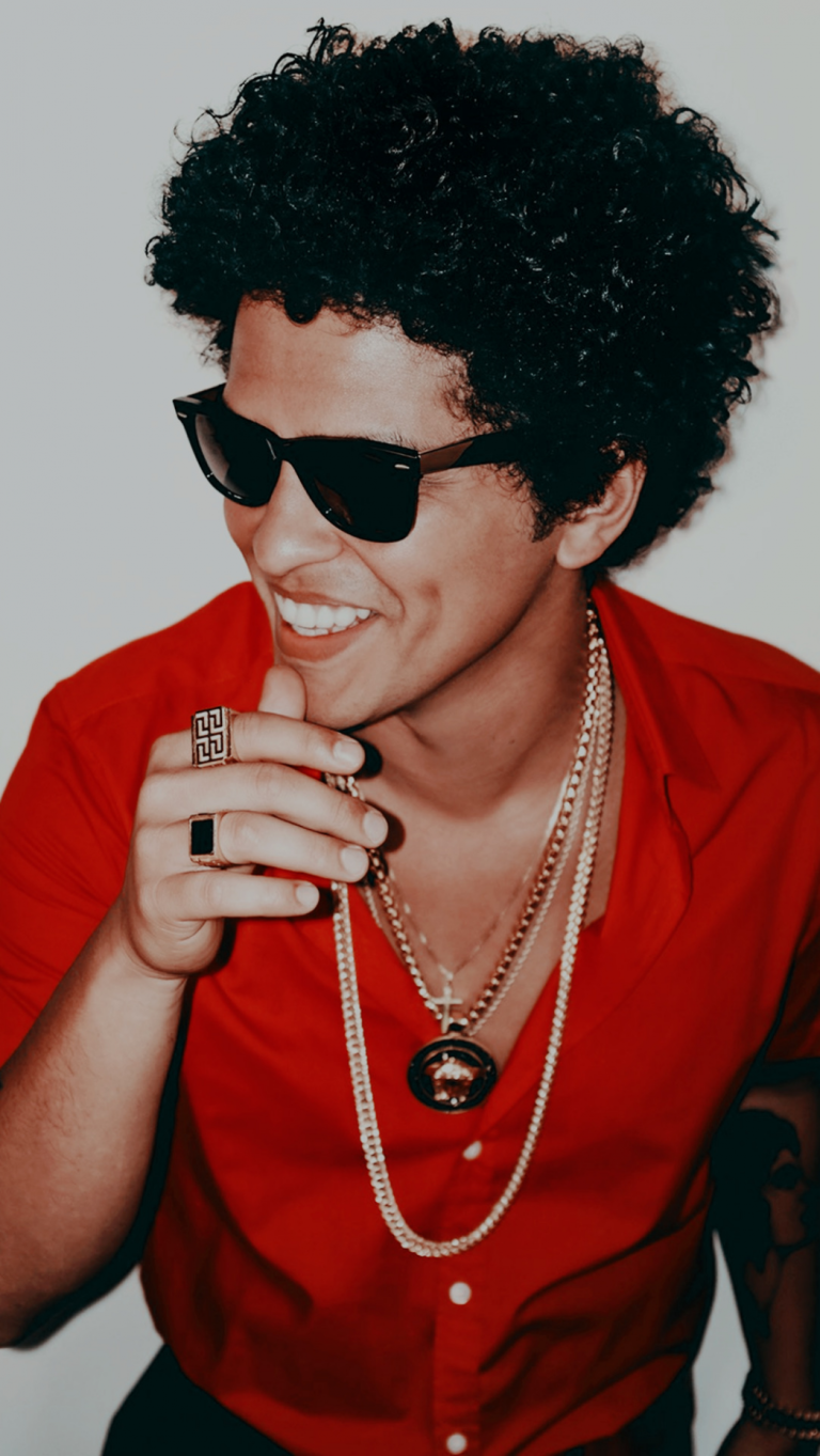 FamousPeopleFacts - Bruno Mars