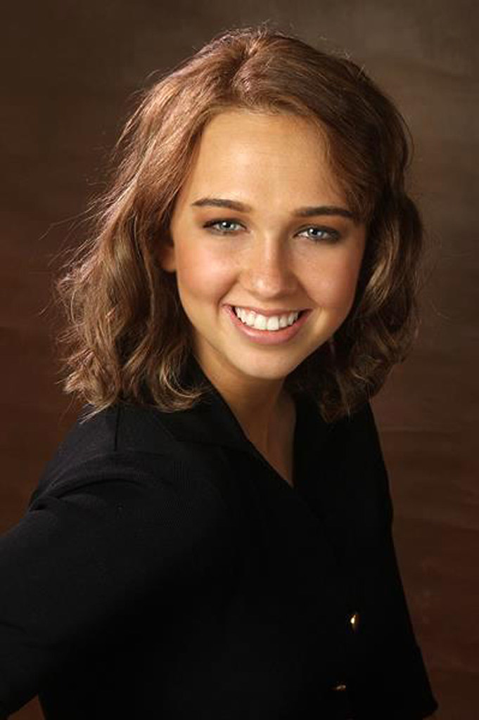 FamousPeopleFacts - Akiane Kramarik