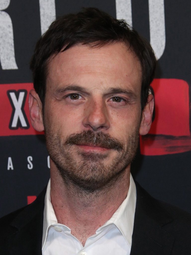 FamousPeopleFacts - Scoot McNairy