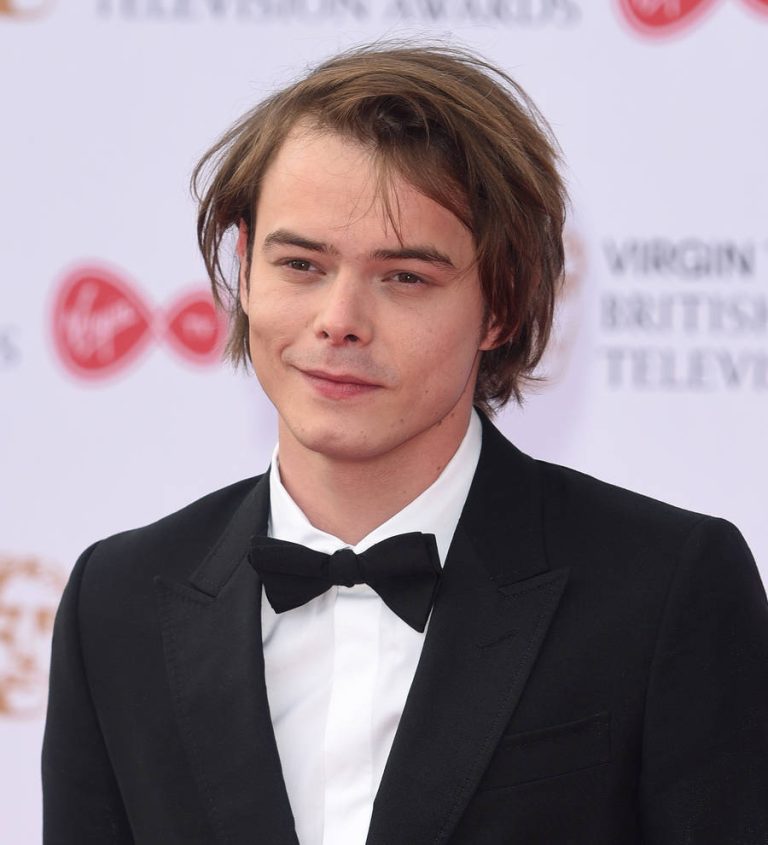 FamousPeopleFacts - Charlie Heaton