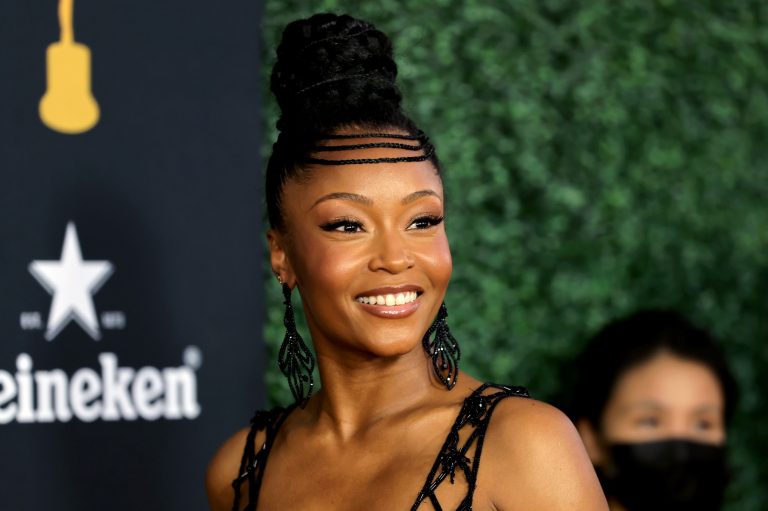 FamousPeopleFacts - Yaya DaCosta