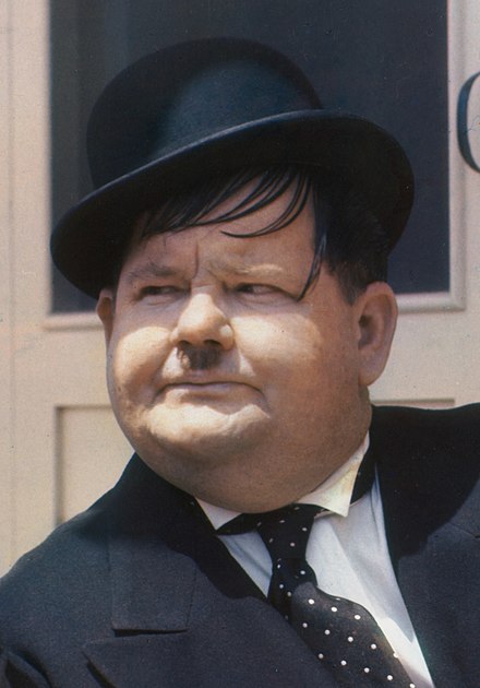 FamousPeopleFacts - Oliver Hardy