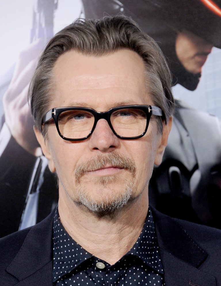 FamousPeopleFacts - Gary Oldman