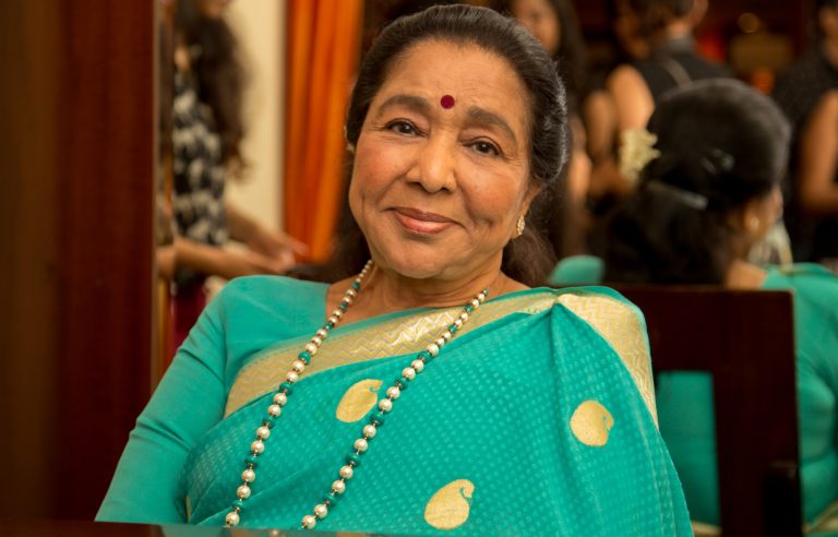 FamousPeopleFacts - Asha Bhosle