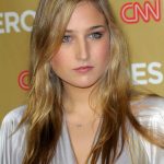 FamousPeopleFacts - Leelee Sobieski