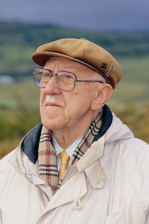 FamousPeopleFacts - Halldor Laxness