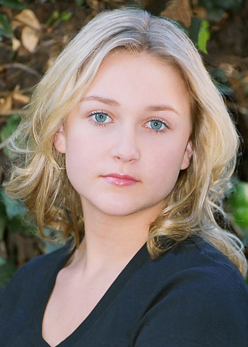 FamousPeopleFacts - Skye McCole Bartusiak