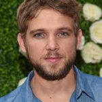 FamousPeopleFacts - Max Thieriot