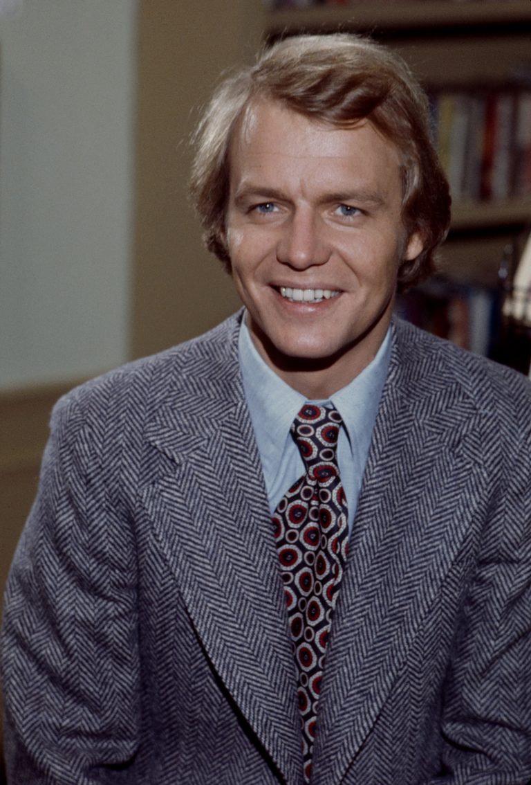 FamousPeopleFacts - David Soul