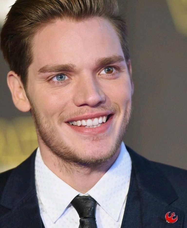 FamousPeopleFacts - Dominic Sherwood