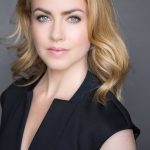 FamousPeopleFacts - Amanda Schull