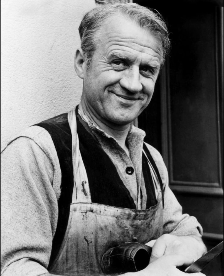 FamousPeopleFacts - Cyril Cusack