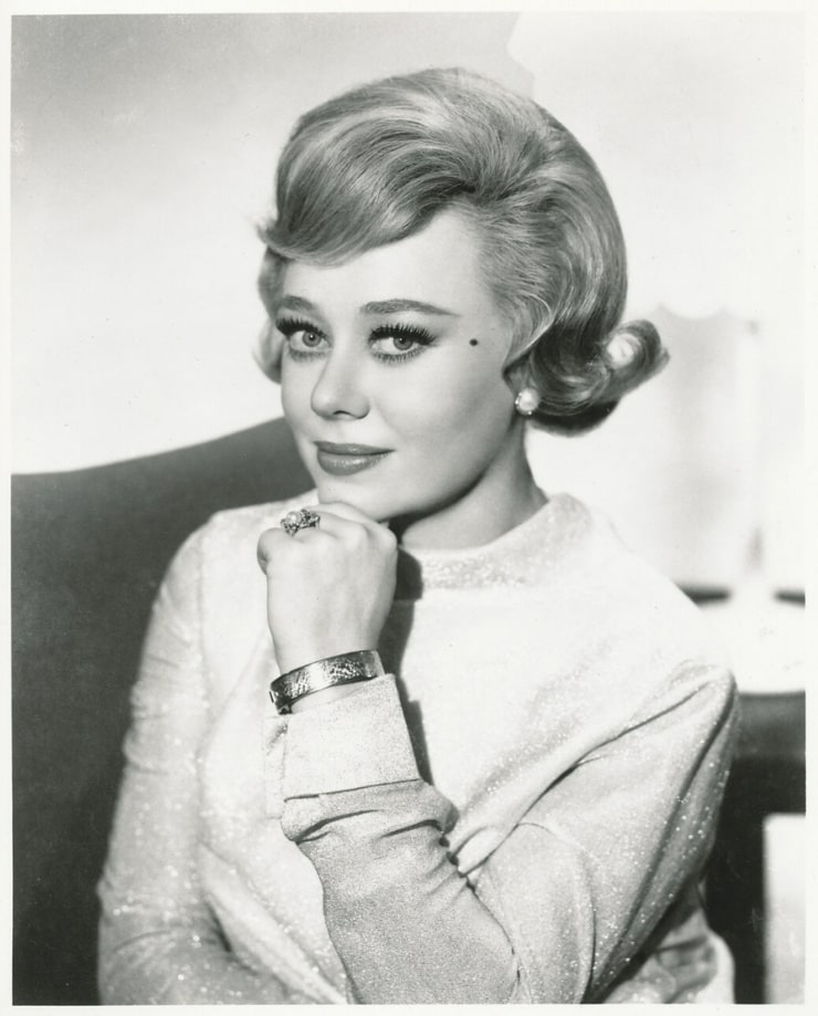 FamousPeopleFacts - Glynis Johns