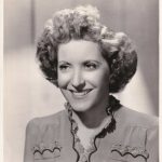 FamousPeopleFacts - Gracie Allen