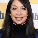 FamousPeopleFacts - Illeana Douglas